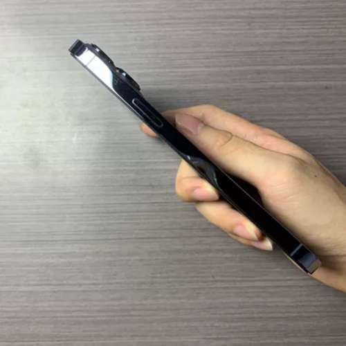 iPhone 13 Pro Max 128G 使用原裝case 同貼mon貼