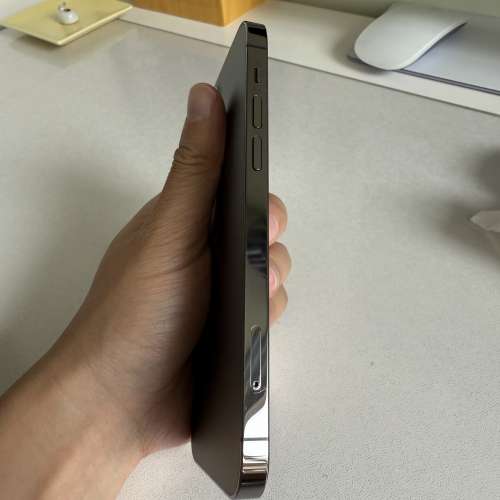 iPhone 12 Pro like new battery 93%