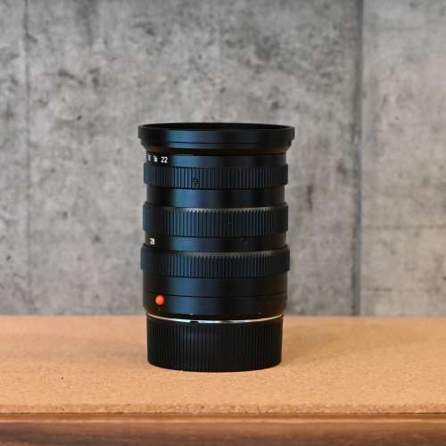 Leica Tri-Elmar-M 28-35-50- f/4 ASPH. Ver.1 E55
