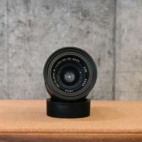 Leica Tri-Elmar-M 28-35-50- f/4 ASPH. Ver.1 E55