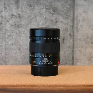 Leica Summarit-M 75mm f/2.5