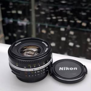 NIKON 50MM F1.8 AiS PANCAKE LIKE NEW