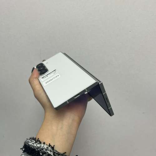 (電子之家，全新質素，完美機三星Galaxy Z Fold 6 白色✨/12+512gb/三鏡頭/摺機😍...