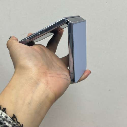 (電子之家，Samsung Z Flip4✨/8+256gb/超少有藍色摺機）