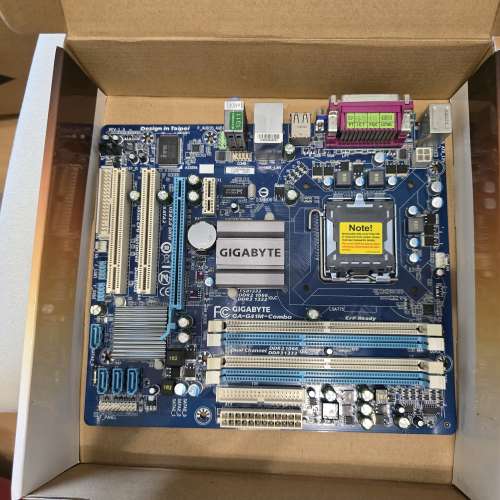 Gigabyte G41M-Combo LGA775 Micro-ATX motherboard