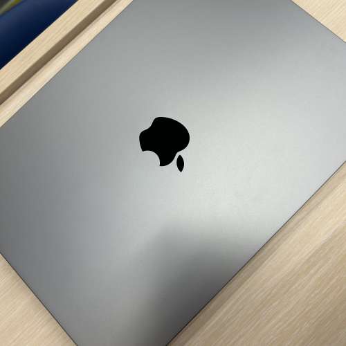 Macbook Air 13inch 8+256g