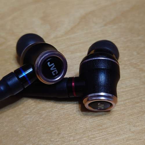 JVC HA-FW01 木震膜耳機
