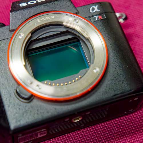 Sony ILCE-7RM2 (A7RII) Body Only