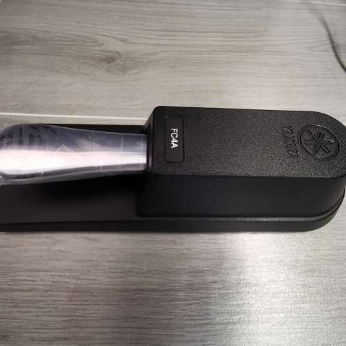 數碼鍵琴Yamaha PSR-EW425, 可用AA電池外出 Busking 使用 (連AC變壓器及Pedal)