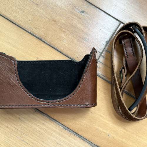 Leica Leather Half Case and Strap 皮套 (For M3)