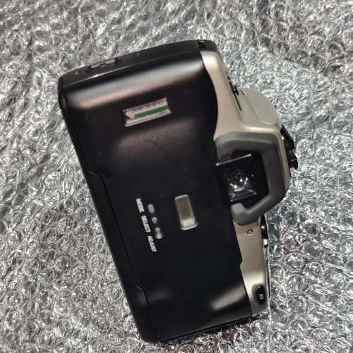 minolta 500si + 35-70 film camera