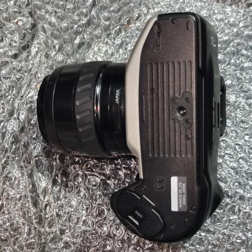 minolta 500si + 35-70 film camera