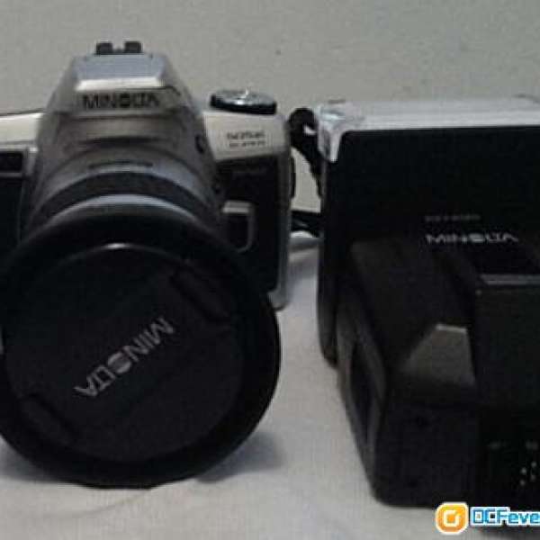 【出讓整套】Minolta Dynax 505i 菲林相機連 Kit 鏡+原廠閃光燈