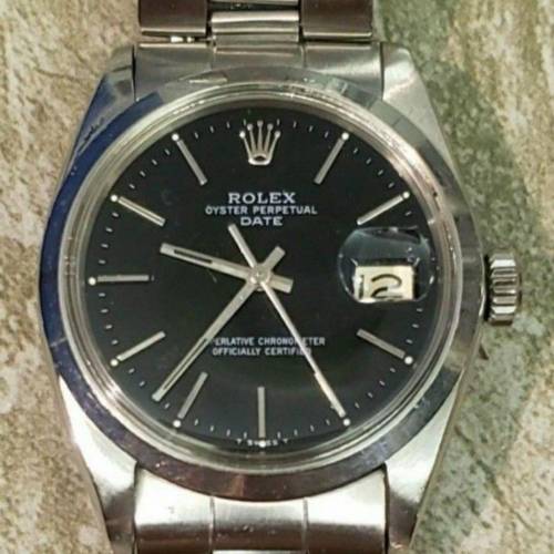 100%真品.70年代初古董.原裝黑面.條子MARKER.配7835三格扁帶.
ROLEX-1500 OYSTER P...