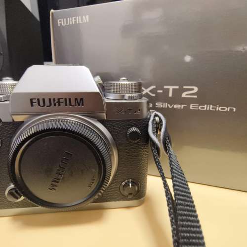 FUJIFILM X-T2 Graphite Siver 特別版