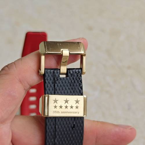 【美品】CASIO G-SHOCK G-STEEL 35周年 ゴールドトルネード CASIO G-SHOCK G-STEEL 35周年 ゴールドトルネード