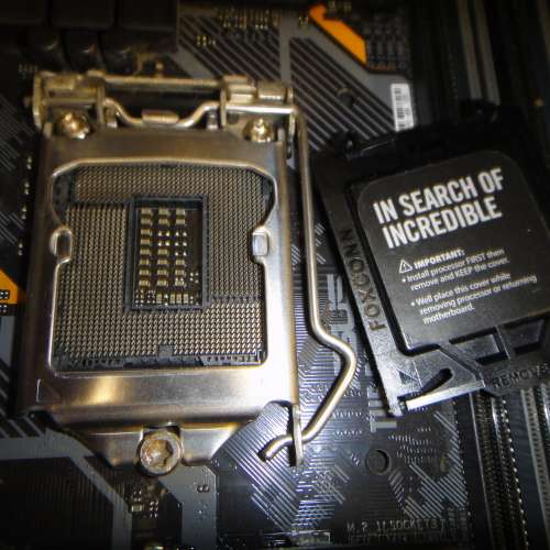 TUF B365M-PLUS GAMING  Micro-ATX主版 (正版Window10Home) Socket 1151 支援8、9...