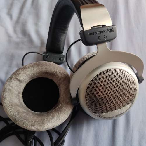 Beyerdynamic DT880 耳機