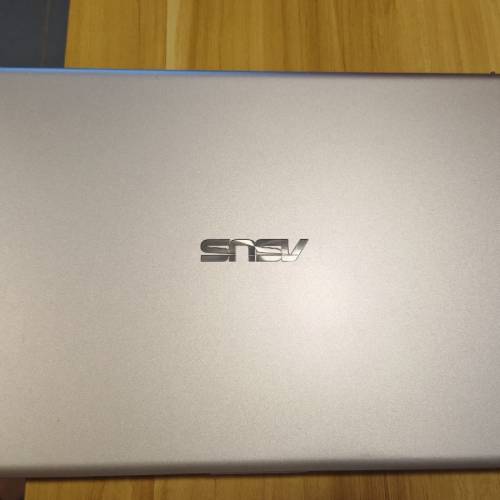 Asus AMD Ryzen 5 3500U  20+1TB