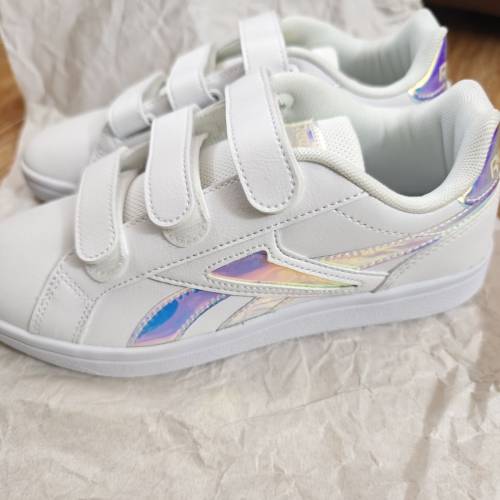 全新Reebok 休閒鞋