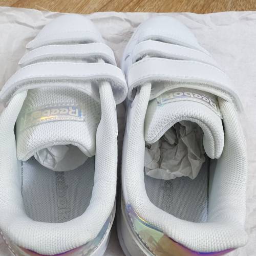 全新Reebok 休閒鞋