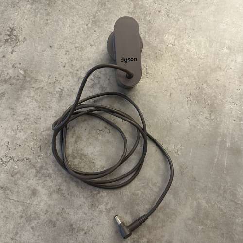 Dyson香港用三腳充電器(適用於Dyson V10, SV12吸塵機)