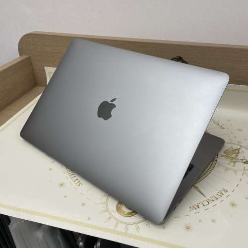 (荃灣實體店高配i7) APPLE Macbook Pro 2018 ver Retina i7 2.7/ 16gb ram/256gb S...