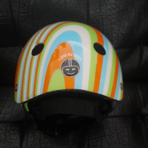 兒童 單車 滑板車 頭盔 (靚色)