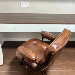 Retro genuine leather swivel computer chair