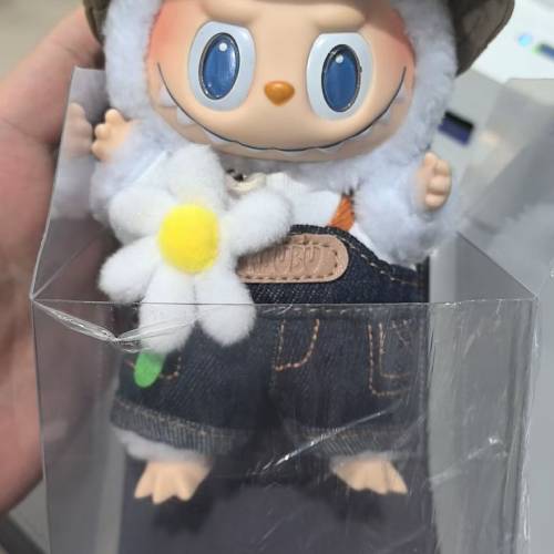 Labubu春日限定版