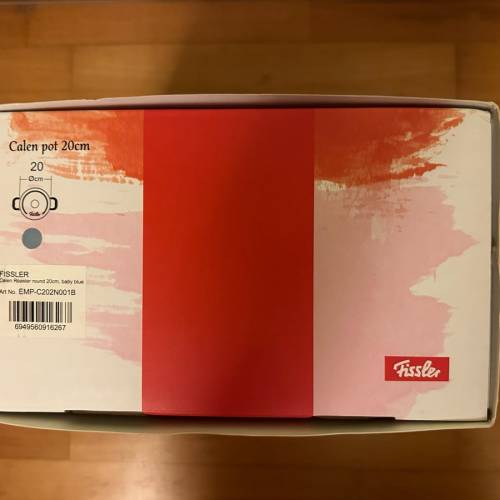 Fissler Calen Pot 20cm (Pastel Blue) (Unopened box)  珍珠淡粉鑄鐵鍋 20cm（全新...