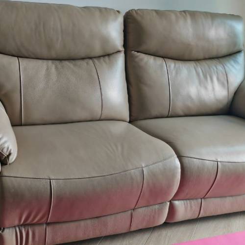 電動沙發椅九成新，自己找大只佬