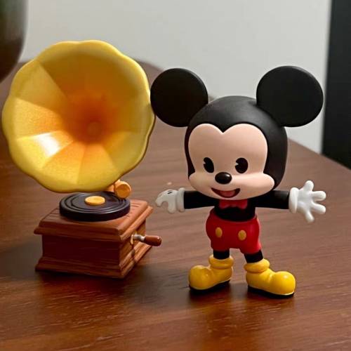 全新未拆 米奇 唱片機 popmart 米奇家族復古時代  disney mickey and friends the ...