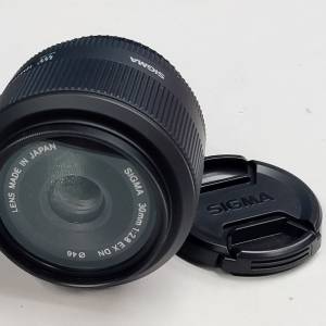 320元 99.99%新 SIGMA 30mm F2.8 EX DN(m43)