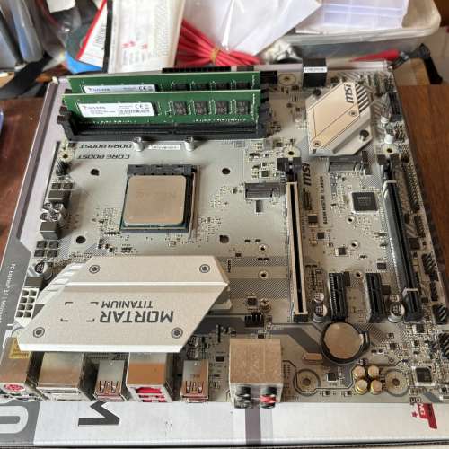 AMD 3600 + MSI 底版 + 16G RAM