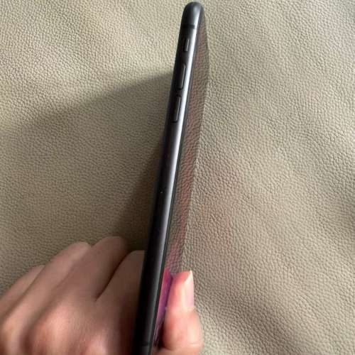 Apple iPhone 11 256G black，雙咭雙待&插卡即用，送原裝殼同鋼化貼