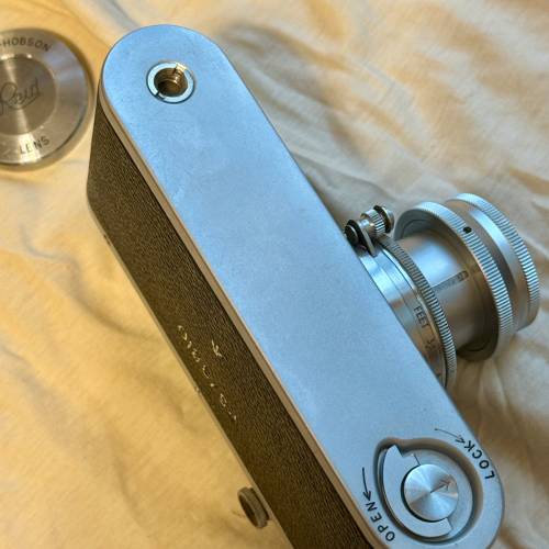 Reid 1 and Taylor Hobson 2” (Leica)