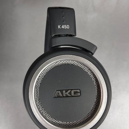 AKG K450