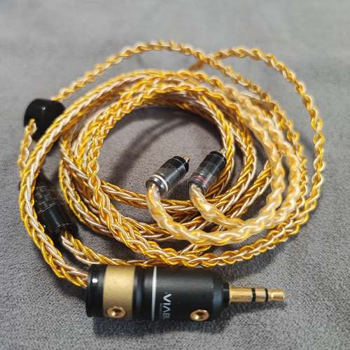 Audiofly AF160 + 升級mmcx線 7n單晶銅鍍銀，加單晶銅鍍金錢