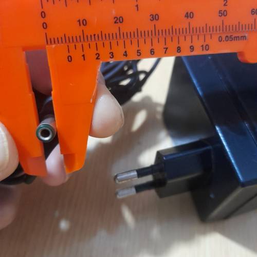 日本火牛 4.8v 350mA 直徑5.5