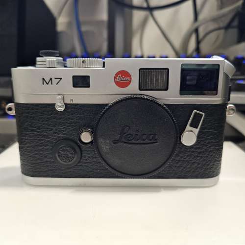 Leica M7