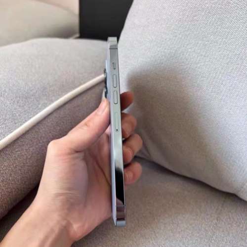 Apple iPhone 13Pro Max 1TB  天峰藍，5g 雙咭，98%新，電池效率98  %