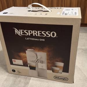 Nespresso Lattissima One 啞光黑色