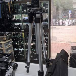 MANFROTTO 190D + 486RC2 MADE IT ITALY 95% NEW