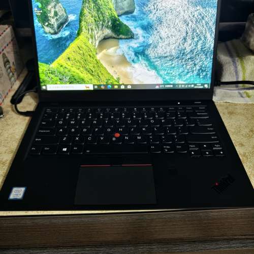 Lenovo Thinkpad x1 Carbon( gen 6) i5-8250u