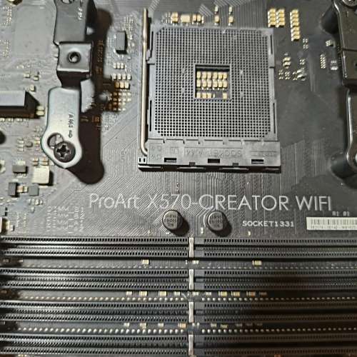 ASUS ProArt X570-CREATOR WIFI底板 (運作正常）
