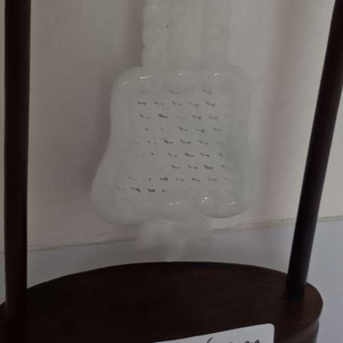 翡翠A玉擺件亦可作吊件用，每款價錢如照片顯示，全部3款七折，no.B17.11.24