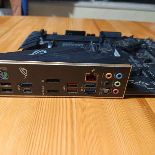 (新淨) ASUS ROG STRIX B450F GAMING底板(運作正常 已更新bios)