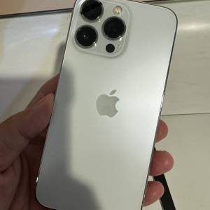 iPhone 13pro 256gb,港行雙卡，完美冇花，冇修冇拆，所有功能正常！