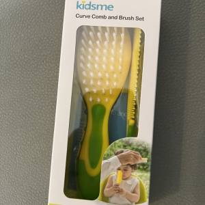 Kidsme Curve Comb ans Brush Set 梳 全新